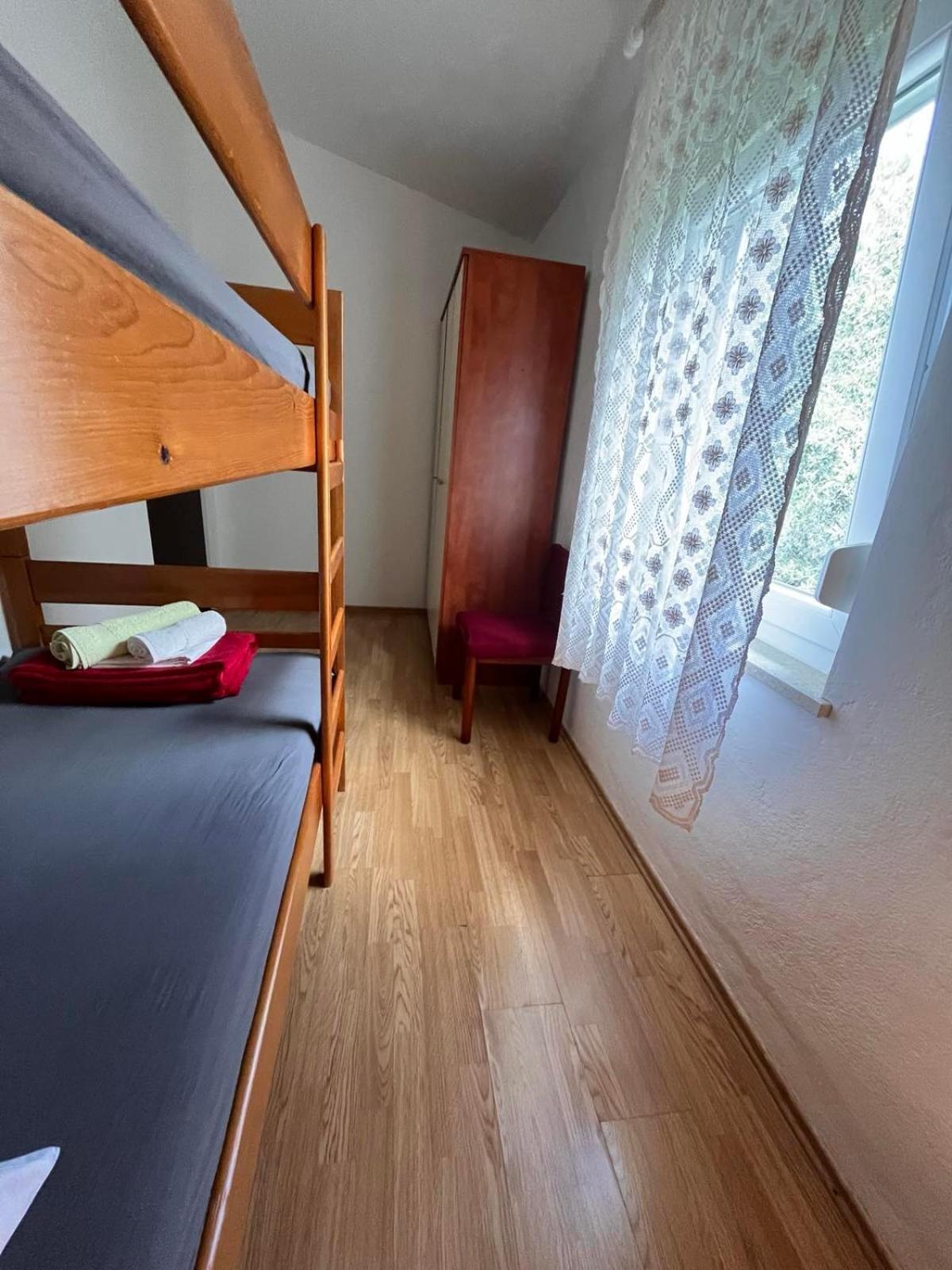 Apartments Mirijana Pula Eksteriør billede